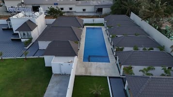 Premium Cottage, Non Smoking, Pool View | Terrace/patio