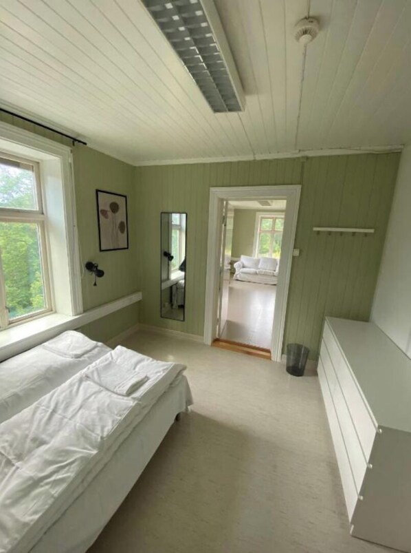 Chambre Deluxe double | Espace de travail pour ordinateurs portables, accĂšs au Wi-Fi (inclus)