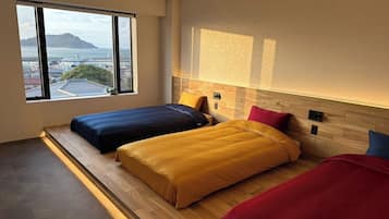 2 bedrooms, desk, free WiFi, bed sheets