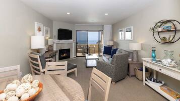TV, fireplace, offices