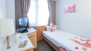 1 bedroom, desk, iron/ironing board, free WiFi