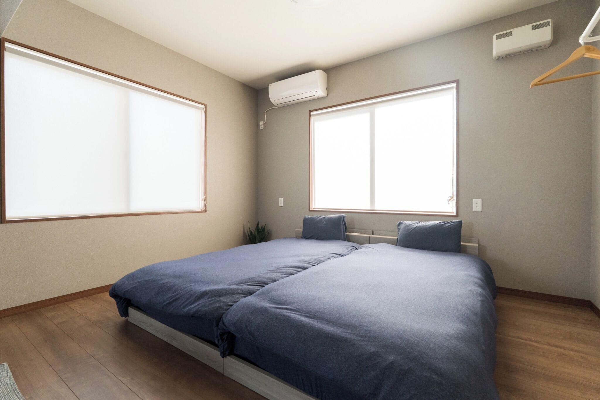 1 bedroom, desk, free WiFi, bed sheets