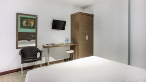 Unclassified image, 4 of 21, button - Hotel O Makassar near Losari Beach formerly Ocean View Hotel (Makassar)