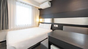 1 bedroom, desk, iron/ironing board, free WiFi - Standard Double The OneFive Stay / Osaka Ōsaka (Osaka)