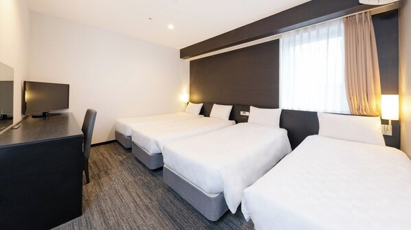 1 bedroom, desk, iron/ironing board, free WiFi