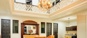 Capital O 94491 Family Homestay 