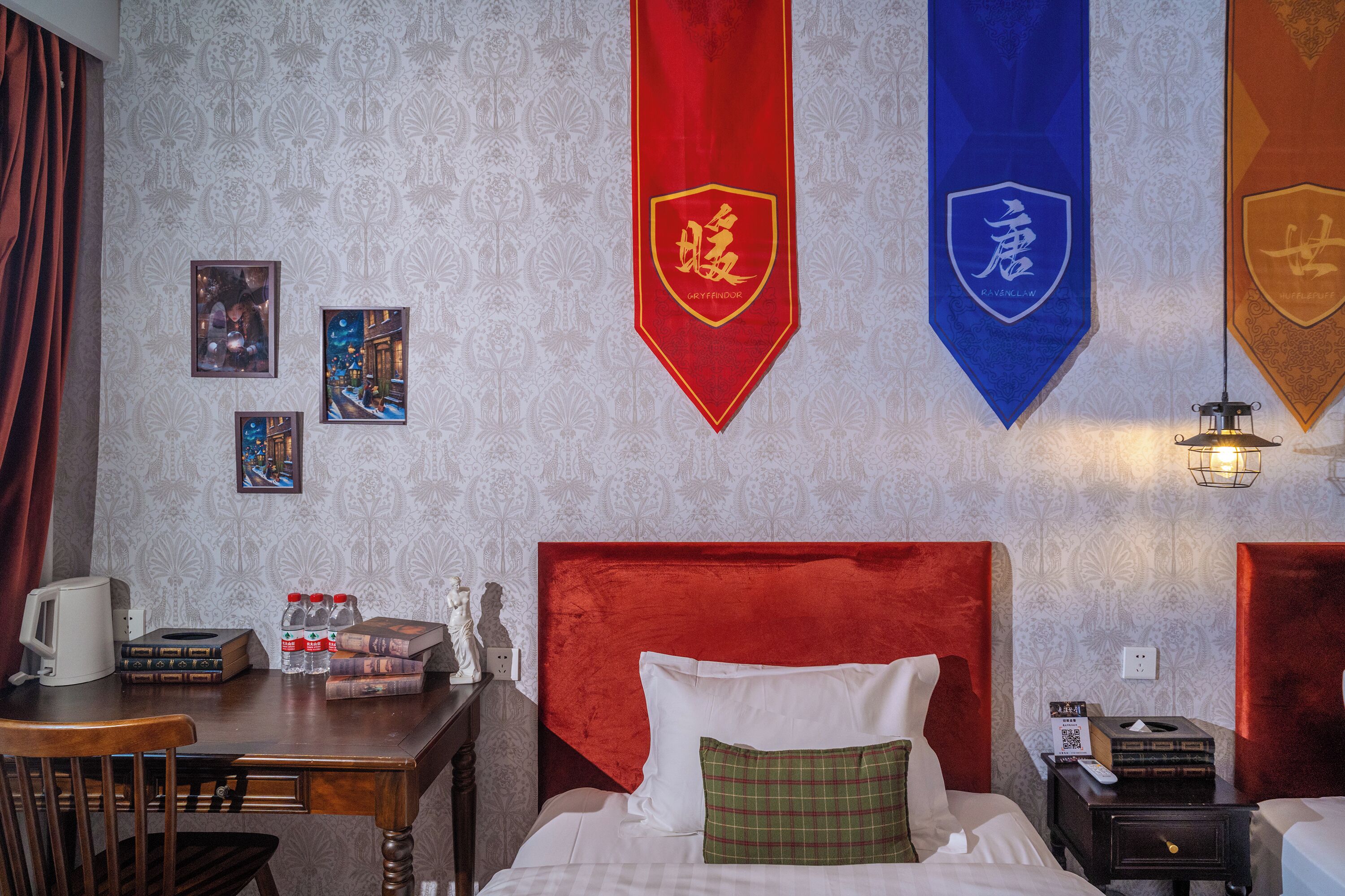 Family Twin Room | Free WiFi