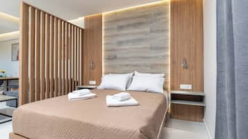 1 bedroom, in-room safe, desk, laptop workspace