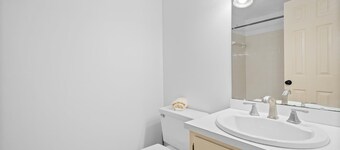 AL Oasis | Sleeps 12 | Hot Tub | Sauna | Pool Table