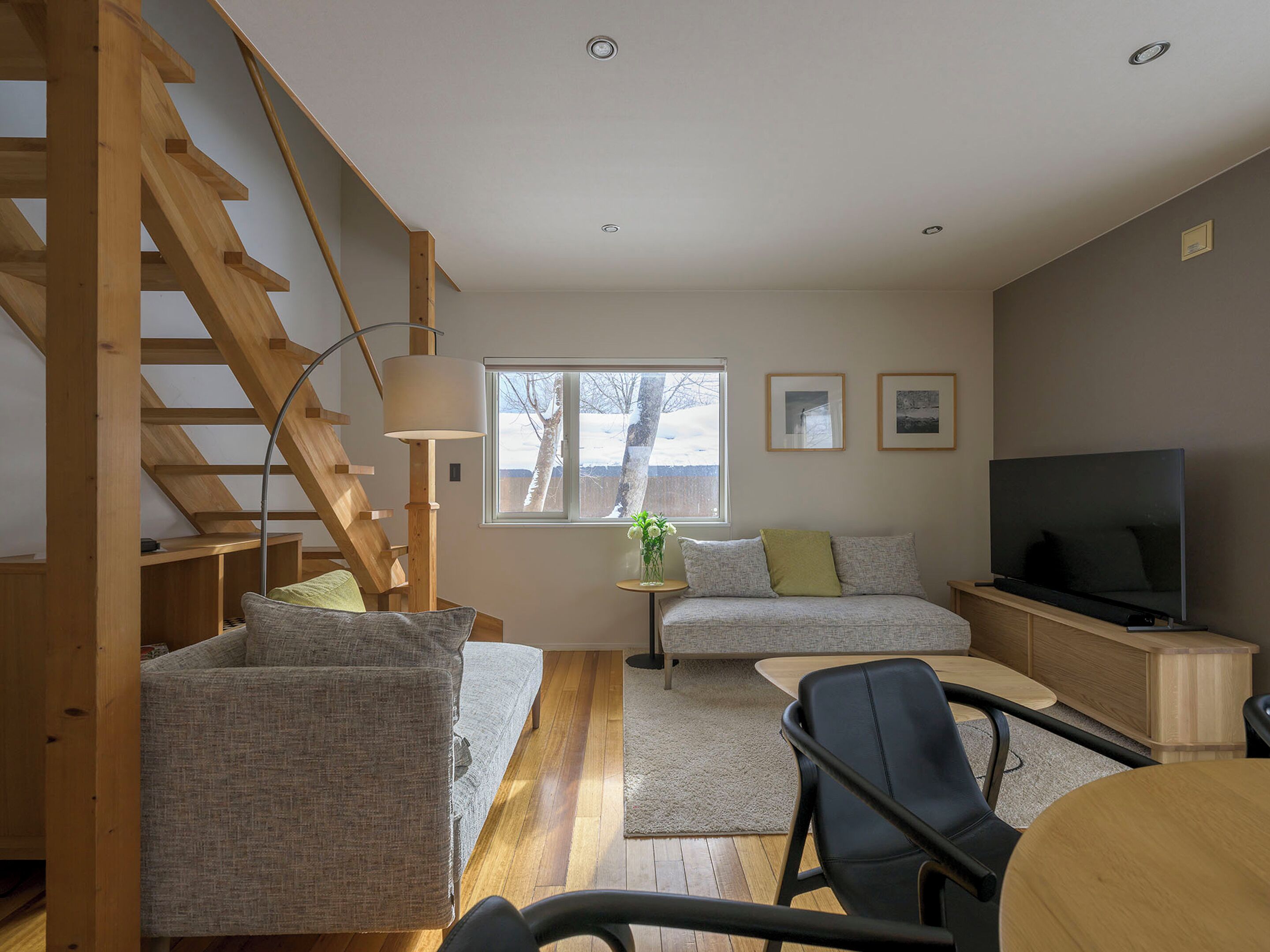 Villa, Mountain View | Living area | Flat-screen TV