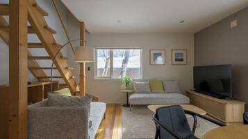 Villa, Mountain View | Living area | Flat-screen TV