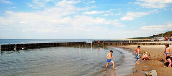 Cottage in Jaroslawiec Near Seaside Beach