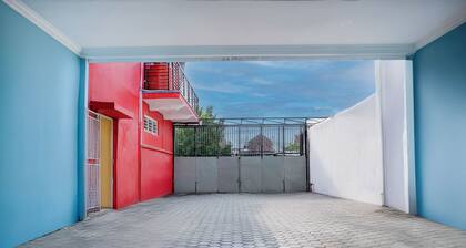 Hotel O Stasiun Tegal Near Alun-Alun Formerly Lumina Guest House