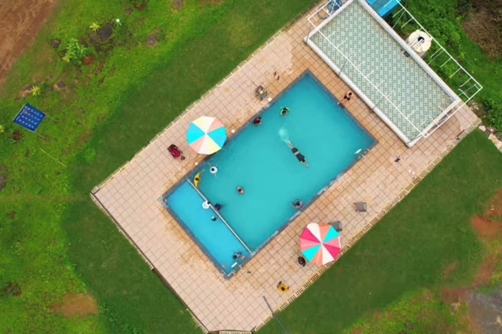Savli Farm's Nature Retreat & Adventures