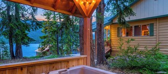Heavenly Lake Haven -Relax at this Peaceful Home