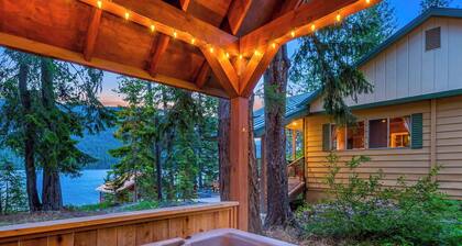 Heavenly Lake Haven -Relax at this Peaceful Home