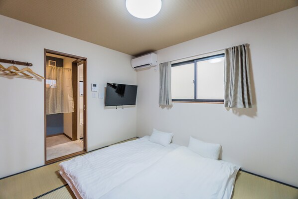 Superior Double Room, Non Smoking | Free WiFi - HANASTAY SONO (Osaka)