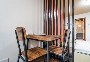 Superior Double Room, Non Smoking | In-room dining - HANASTAY SONO (Osaka)
