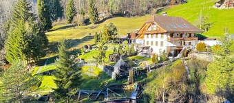 Concierge, Idyllic farm cabin by SwissHut