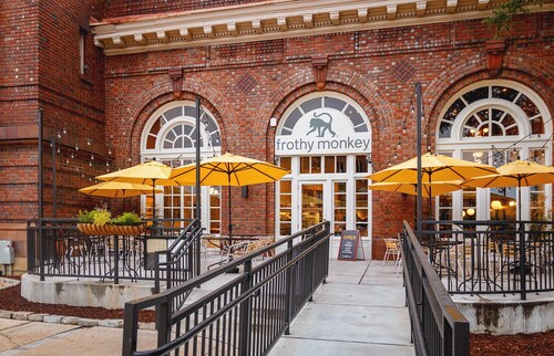 The Eiffel Tower | Games | Cornhole | Bonus Suite!