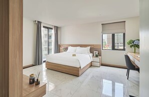 Executive Apartment (1BR) | In-room safe, desk, blackout drapes, soundproofing - Noden2 Hotel & Apartment (Phnom Penh)
