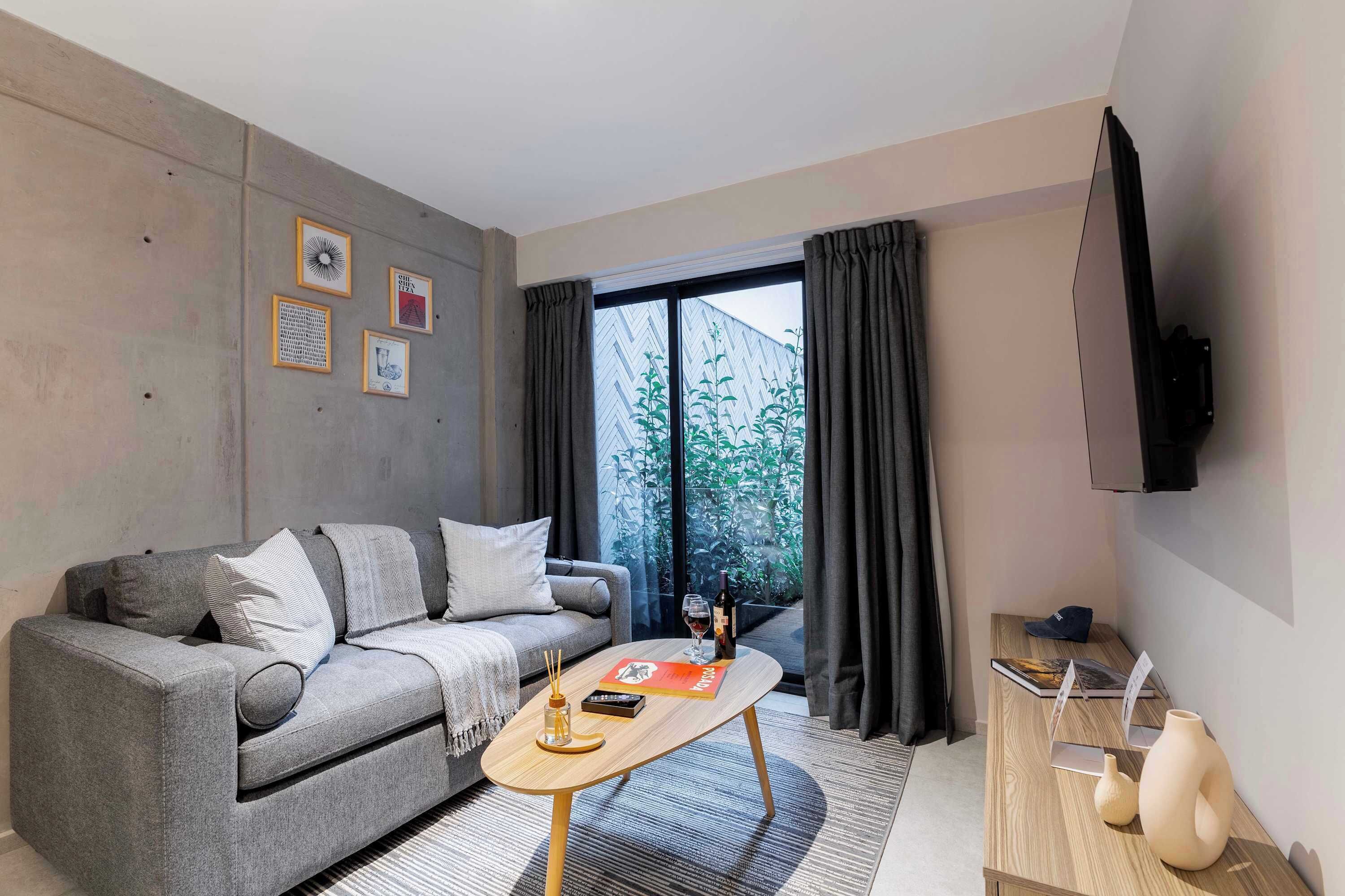 Télévision, espaces bureaux