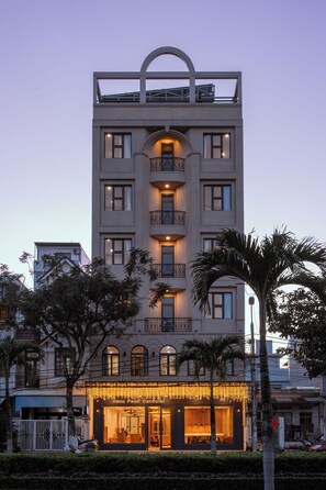 Front of property - River Light Condotel (Da Nang)