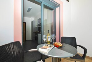 Appartement Confort, 2 chambres | Restauration