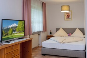 1 habitación y ropa de cama