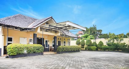 Hotel O Pekalongan Near Pasar Batik Setono Formerly Hotel Puspa Indah