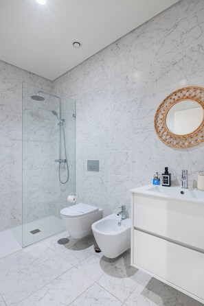 Appartamento Comfort, 2 camere da letto, non fumatori | Bagno