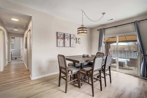 Dining - Pony Meadows! Family Escape with BBQ & Workspace (Colorado Springs)