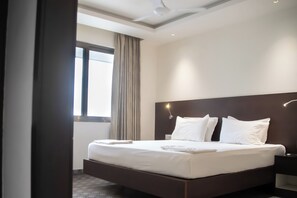 Kamar Deluks | Seprai linen