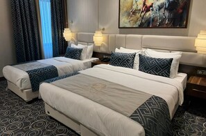1 bedroom, in-room safe, desk, laptop workspace
