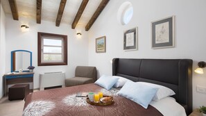 4 chambres, fer et planche Ă repasser, Wi-Fi gratuit, draps fournis