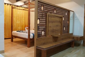 Suite, City View | Free WiFi, bed sheets