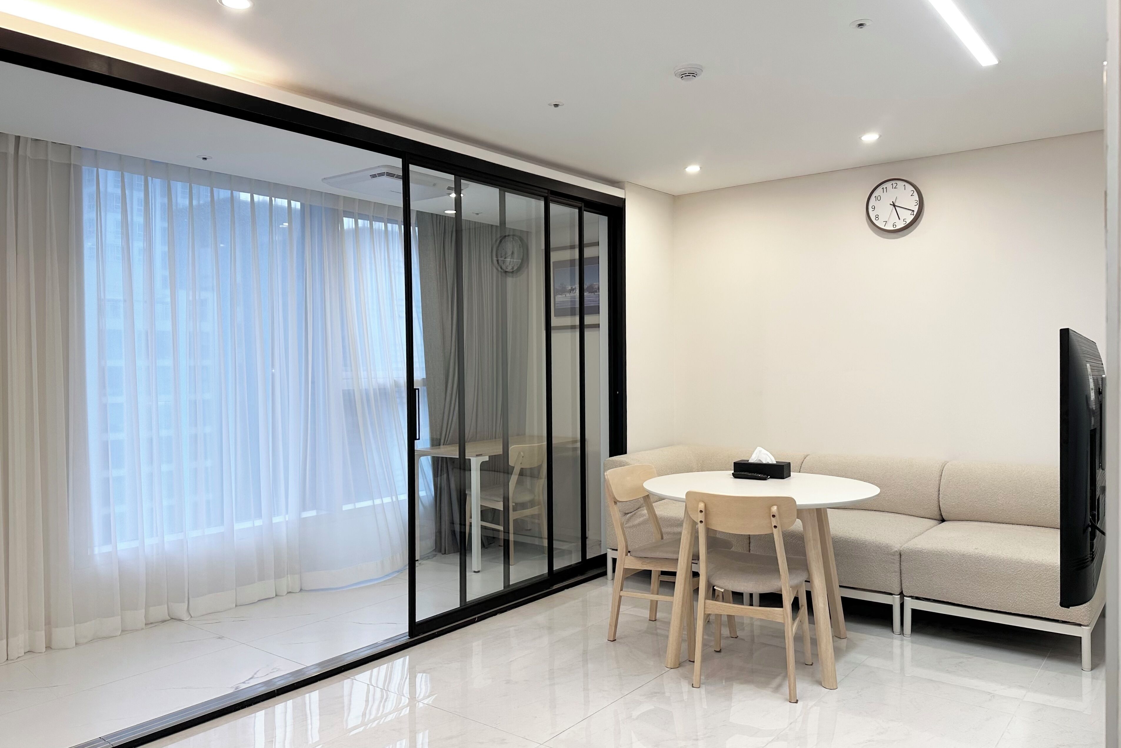 STAY-G A PLUS (DOUBLE BED) | Living area