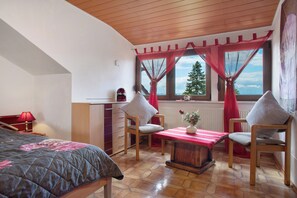 3 chambres, Wi-Fi gratuit, draps fournis