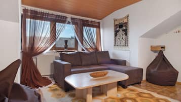 TV, DVD player, stereo
