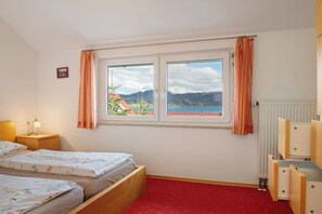 2 makuuhuonetta, ilmainen Wi-Fi, vuodevaatteet