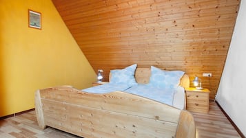 3 habitaciones, wifi gratis y ropa de cama