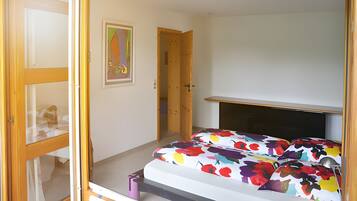 2 chambres, Wi-Fi gratuit, draps fournis