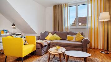 Fernseher, Stereoanlage