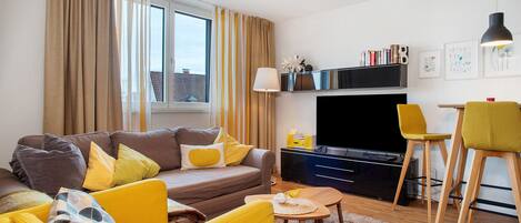 Télévision, chaîne hi-fi