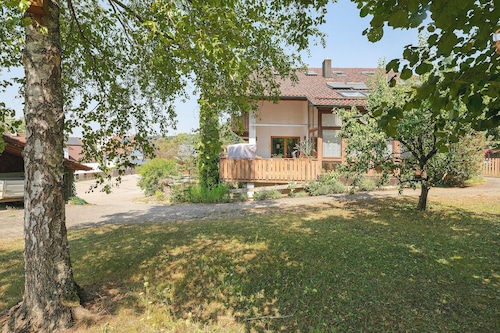 Appartement « A » avec terrasse privée et Wi-Fi