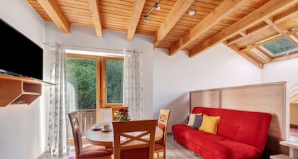 Ferienwohnung 'C' mit Balkon und Wi-Fi