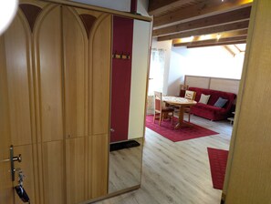 Interior - Apartment 'C' with Balcony and Wi-Fi (Lonsee)