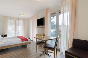 1 dormitorio, wifi gratis, ropa de cama y accesible en silla de ruedas