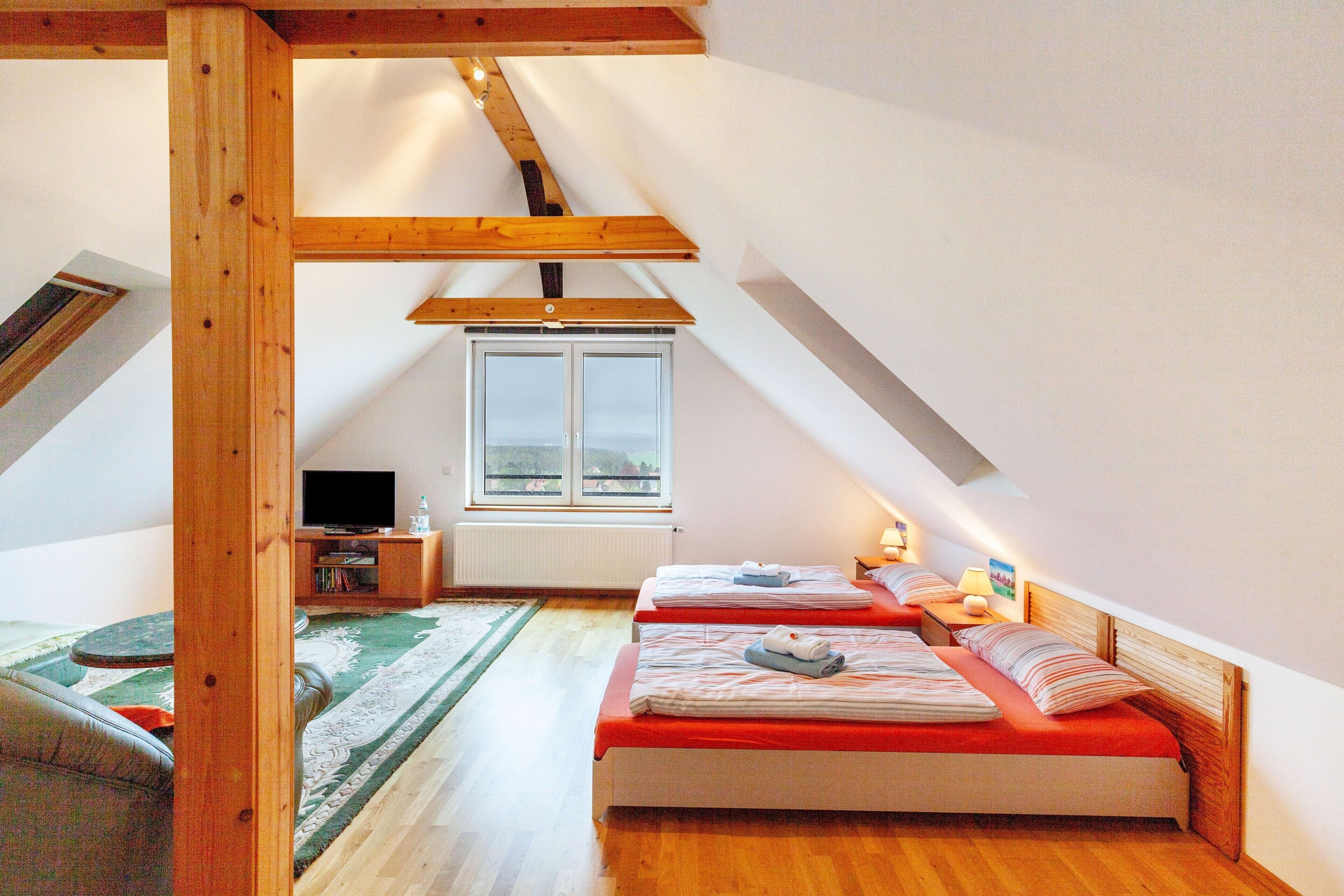 4 Schlafzimmer, Bügeleisen/Bügelbrett, kostenloses WLAN, Bettwäsche