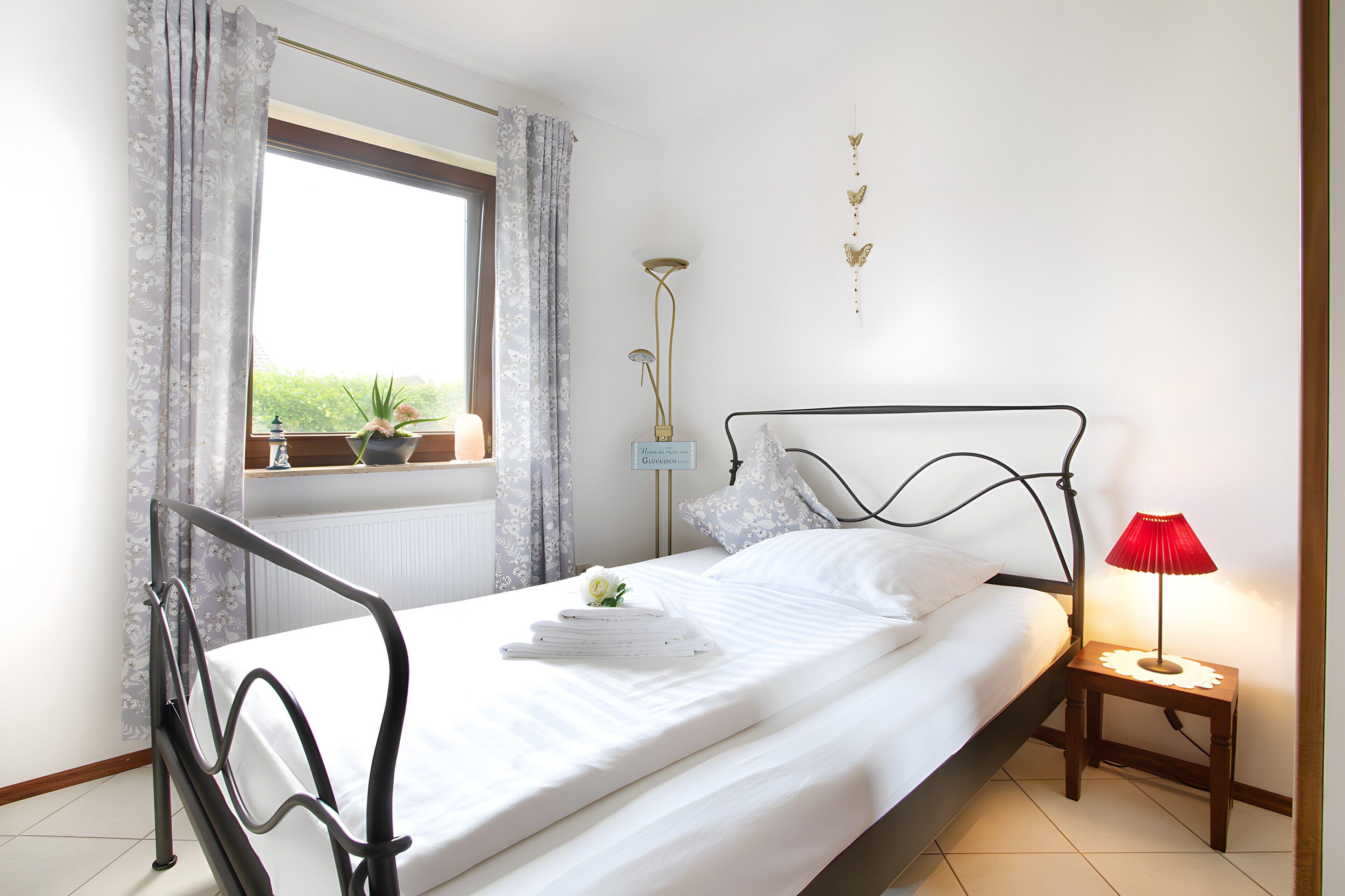 3 chambres, fer et planche à repasser, Wi-Fi gratuit, draps fournis